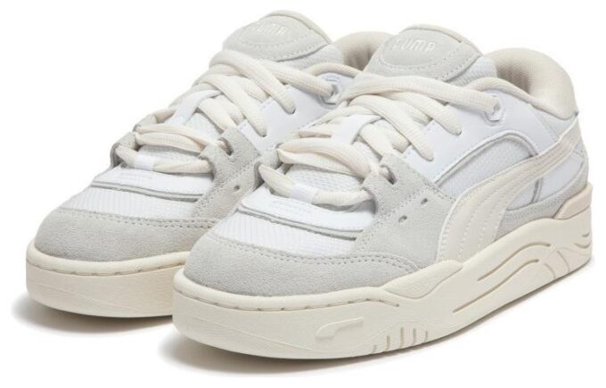 180 Zapatillas «Blancas»