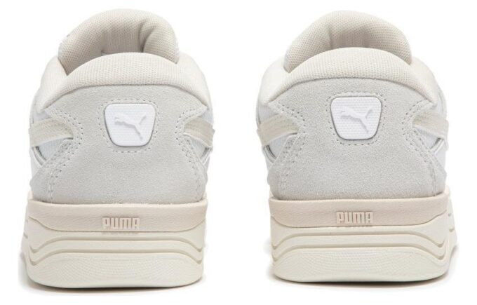 180 Zapatillas «Blancas»