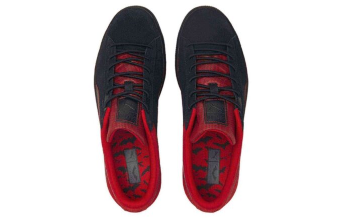 Batman x Suede Classic «Cereza negra de Barbados»