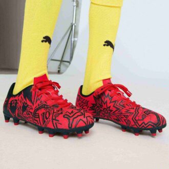 Botas de fútbol para terreno firme y artificial PUMA x CHRISTIAN PULISIC TACTO II para niños