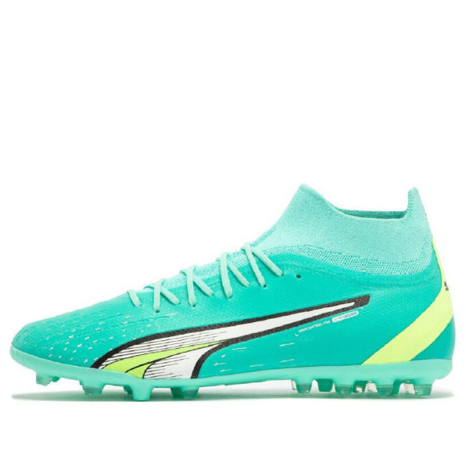 Botas de fútbol profesionales Ultra Pro MG «Menta Eléctrica»