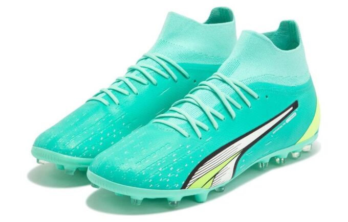 Botas de fútbol profesionales Ultra Pro MG «Menta Eléctrica»