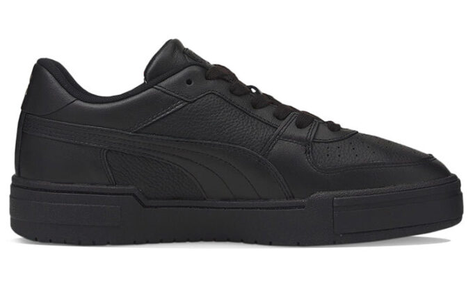 CA Pro Classic «Triple Negro»