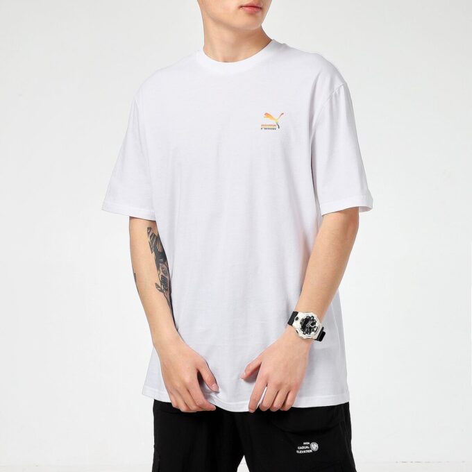 Camiseta con el logotipo del arcoíris «blanca»