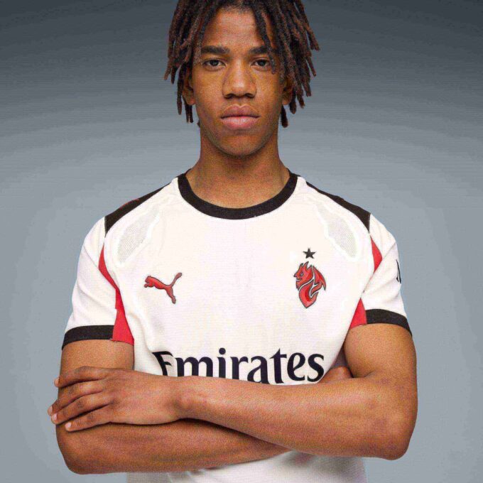 Camiseta de fútbol auténtica de visitante del AC Milan 25/26 para hombre