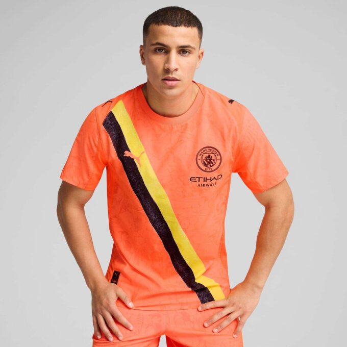 Camiseta de fútbol auténtica del Manchester City para hombre de PUMA x KIDSUPER Camiseta de fútbol auténtica del Manchester City para hombre de PUMA x KIDSUPER