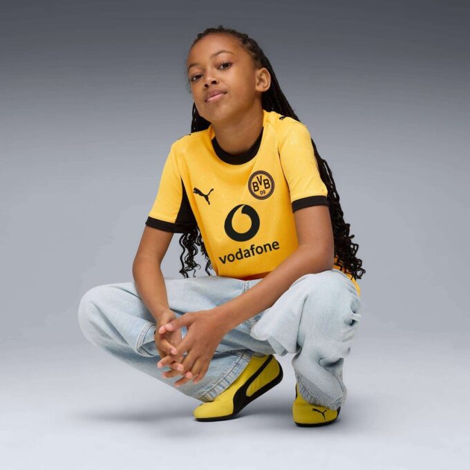 Camiseta de fútbol para niños grandes de la Copa del Borussia Dortmund 25/26 (réplica)