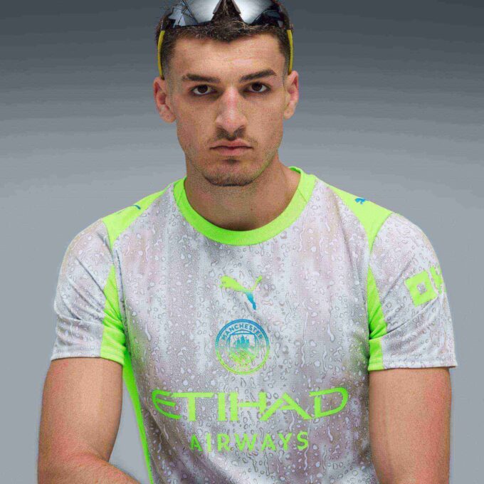 Camiseta de fútbol réplica de la tercera equipación del Manchester City 25/26 para hombre Camiseta de fútbol réplica de la tercera equipación del Manchester City 25/26 para hombre