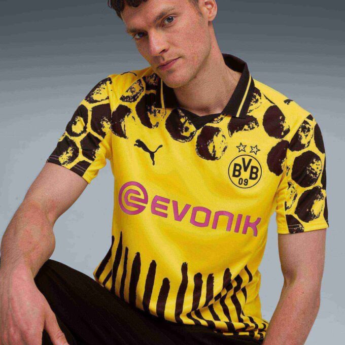 Camiseta de fútbol réplica del Borussia Dortmund PUMA x KIDSUPER para hombre Camiseta de fútbol réplica del Borussia Dortmund PUMA x KIDSUPER para hombre