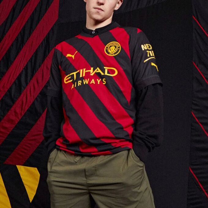 Camiseta de visitante del Manchester City FC «Roja»