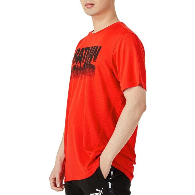 Camiseta gráfica de rendimiento PUMA x Batman «Roja»