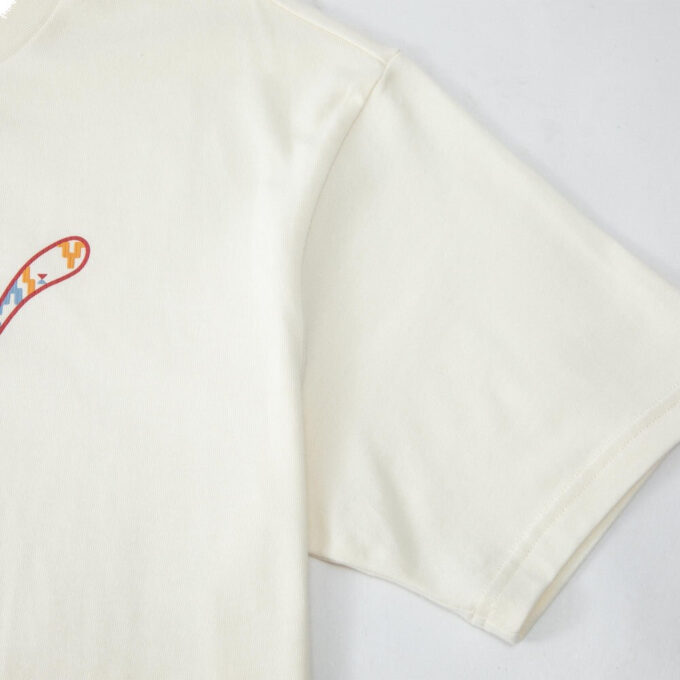 Camiseta gráfica Prairie Resort «Blanca»