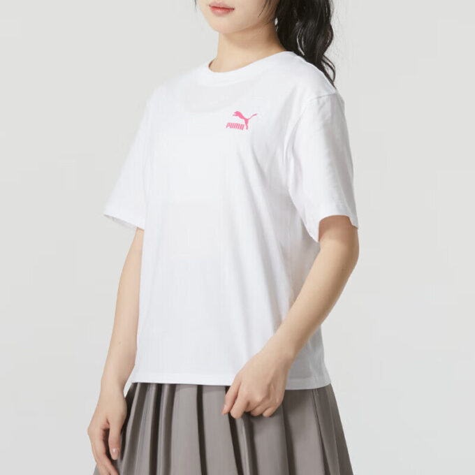 Camiseta informal con estampado «Mujeres» en blanco y rosa