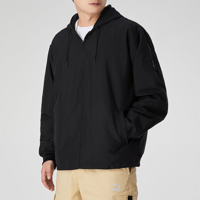 Chaqueta con capucha y cremallera completa «Negra»