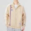 Chaqueta con cremallera y escudo del equipo «Beige»