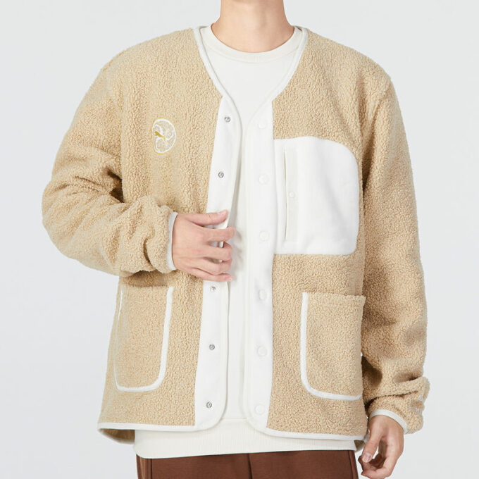 Chaqueta Das CC con cuello alto «Beige»