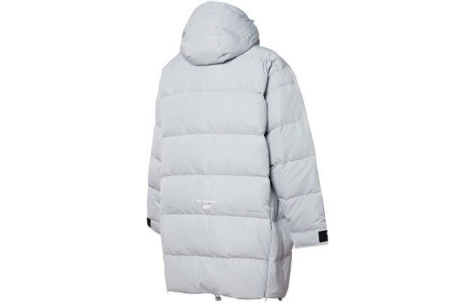 Chaqueta larga de plumas PUMA x Roaringwild «Blanca»