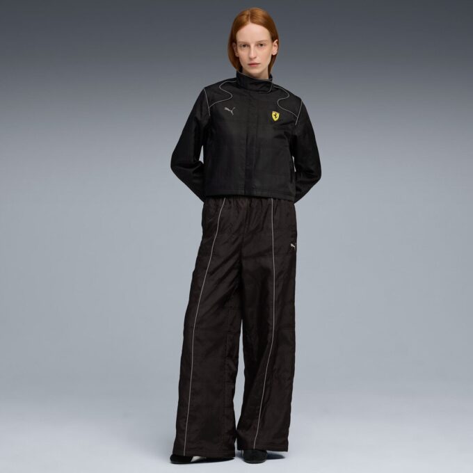 Chaqueta premium para mujer de la Scuderia Ferrari