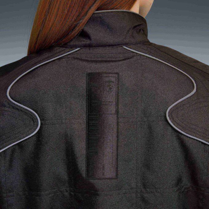 Chaqueta premium para mujer de la Scuderia Ferrari