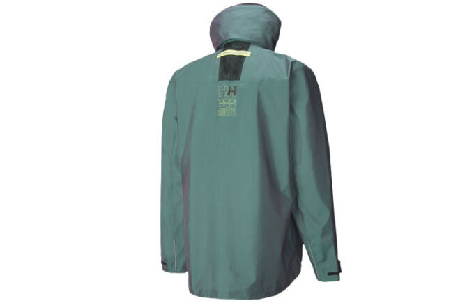 Chaqueta Tech Stormcell de PUMA x Helly Hansen «Verde y negro»
