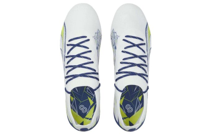 Christian Pulisic x Ultra Ultimate FG AG «Blanco Clyde Royal»