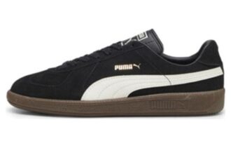 Entrenador del ejército «Black Alpine Snow Gum»