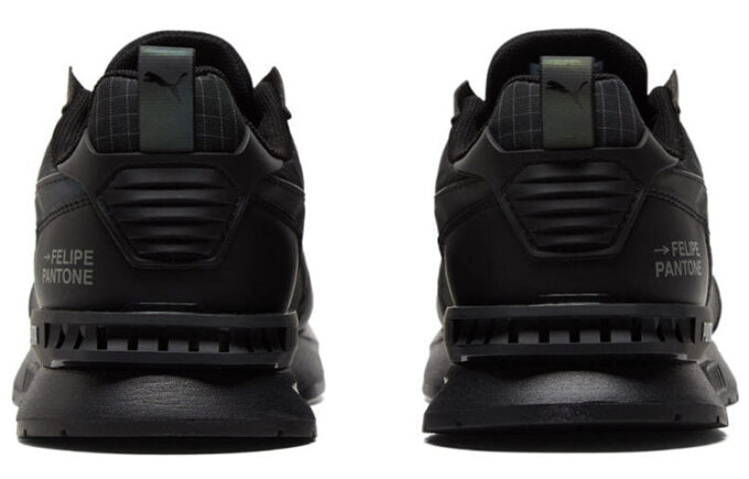 Felipe Pantone x Mirage Mox Tech «Negro iridiscente»