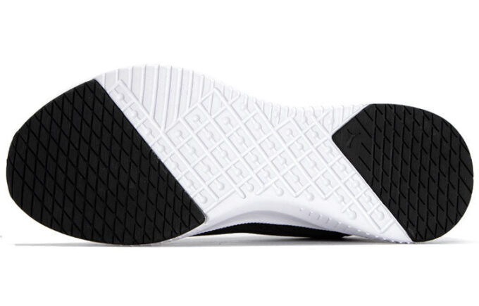 Flyer Flex Knit «Negro y blanco»