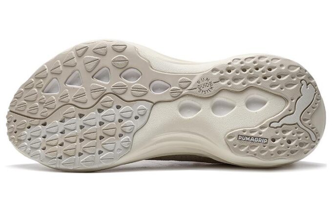 ForeverRUN Nitro Knit «Beige»