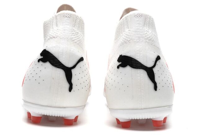 Futuro Ultimate «Orquídea de Fuego Blanco»