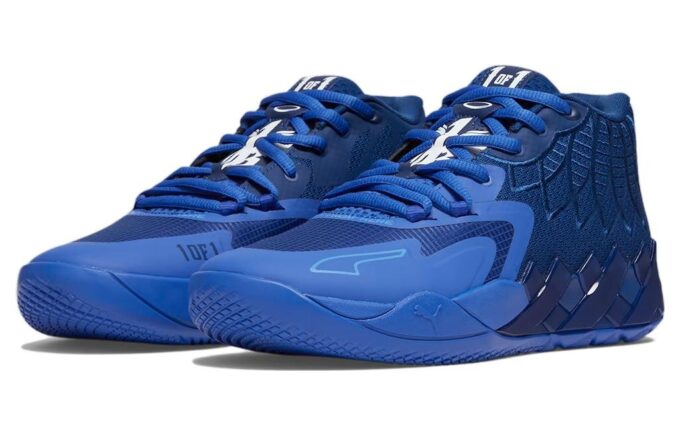 MB.01 «Colores del equipo: Azul brillante»