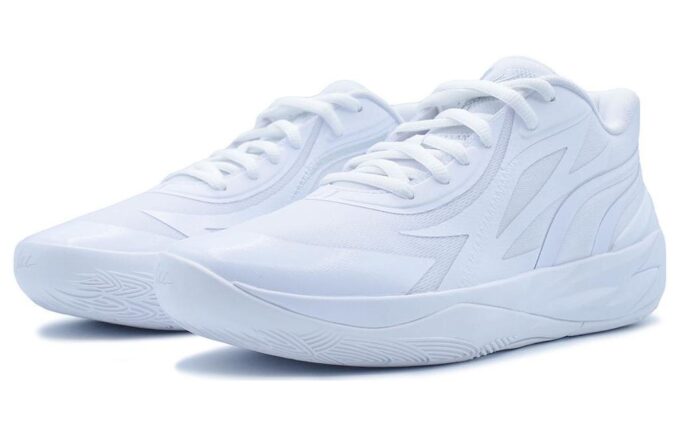 MB.02 Lo «Triple Blanco»