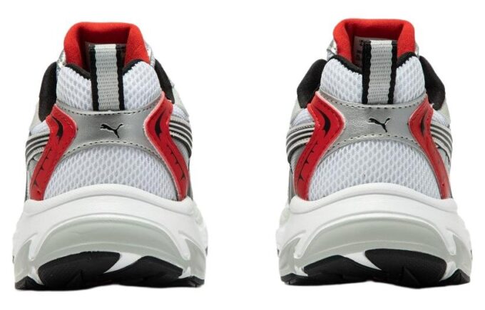 Morphic «Blanco para siempre rojo»