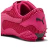 Muestra «Puma rosa y negro»