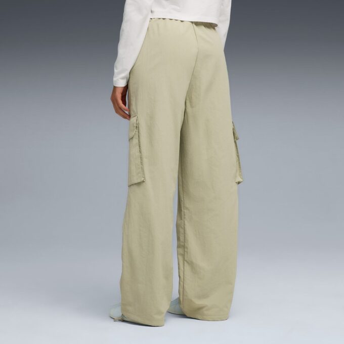 Pantalones cargo holgados para mujer: básicos de armario Pantalones cargo holgados para mujer: básicos de armario