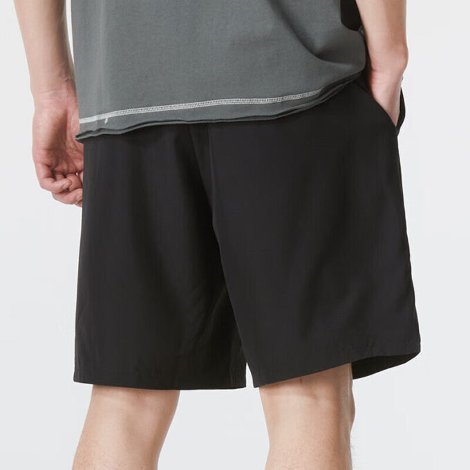 Pantalones cortos casuales con logotipo «Negro»
