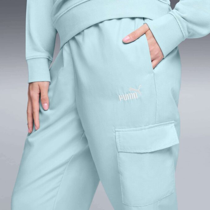 Pantalones deportivos cargo Essentials para mujer Pantalones deportivos cargo Essentials para mujer