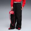 Pantalones paracaídas para mujer: esenciales para tu armario