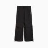 Pantalones paracaídas para mujer: esenciales para tu armario