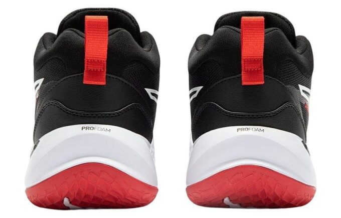 Playmaker Pro «Negro Rojo Blanco»
