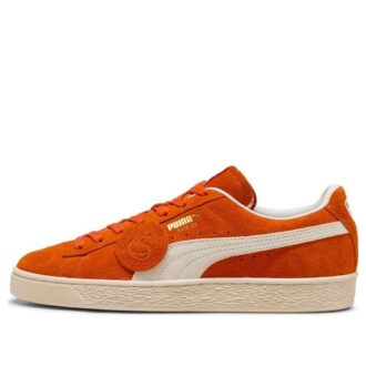 PUMA x Charles F. Stead Suede 4 «Naranja brillante»