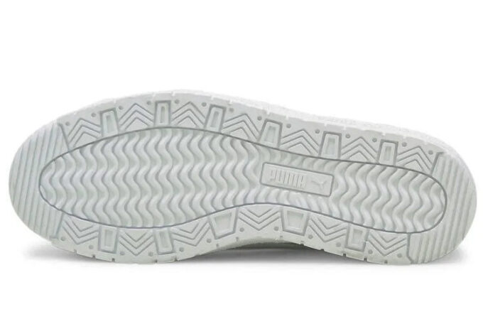 Ralph Sampson 70 Mid Suit Trainers Zapatos de tabla blancos