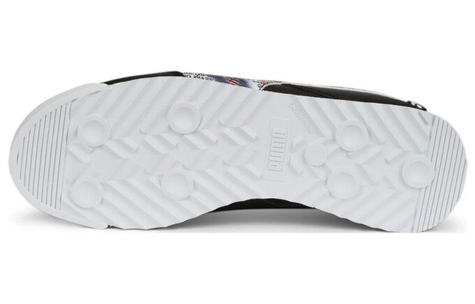 Roma Via x BMW Motorsport «Blanco y negro»