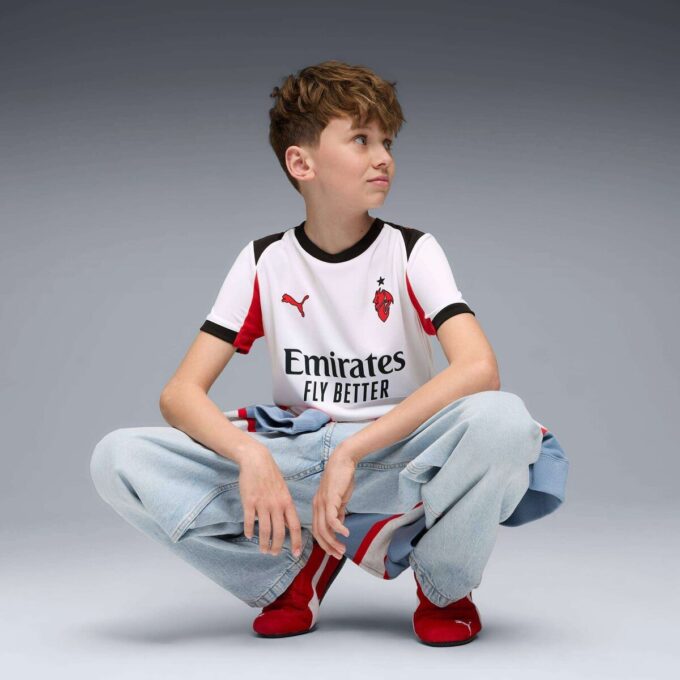 Réplica de la camiseta de fútbol de visitante del AC Milan 25/26 para niños grandes