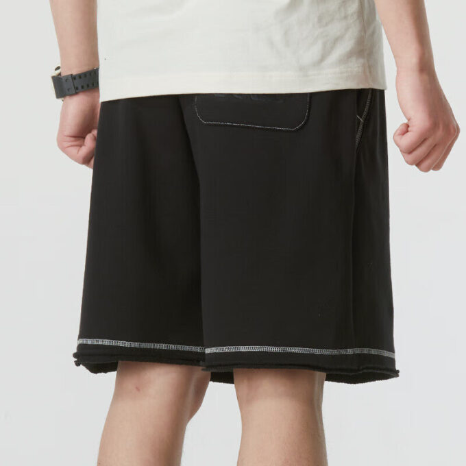 Shorts con logo «Negro con costuras blancas»