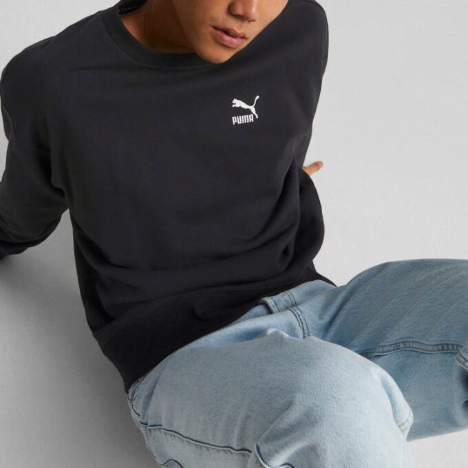 Sudadera clásica de cuello redondo relajada «Negra»