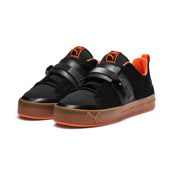 Tirantes de plataforma «Black Scarlet Ibis» de Atelier New Regime x Court