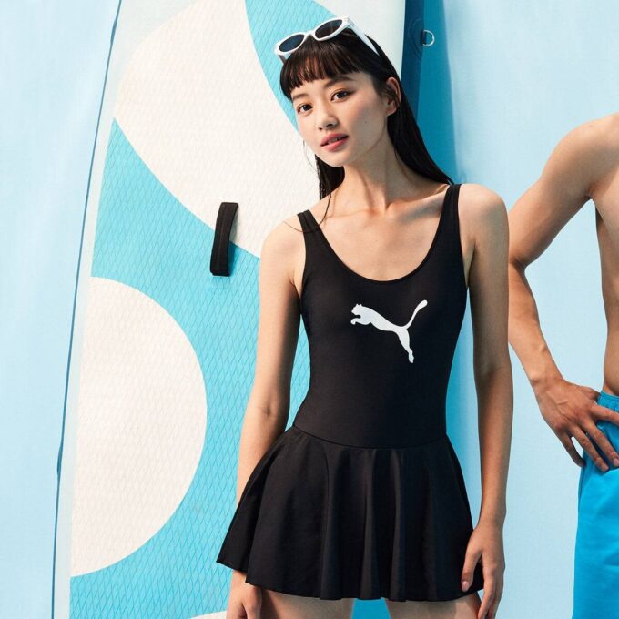 Traje de baño de una pieza con el logotipo (WMNS) «Negro»