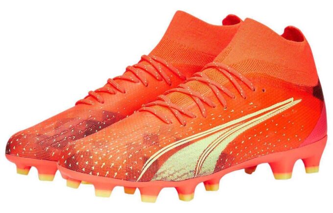 Ultra Pro FG AG «Paquete Intrépido – Naranja»
