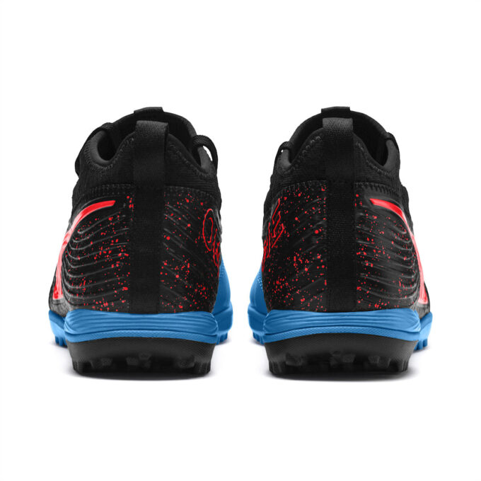 Un 19.3 TF «Negro Azul Rojo»